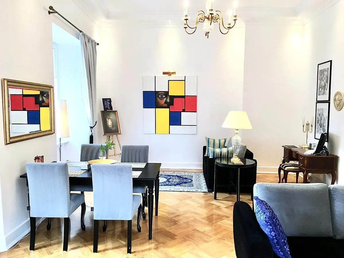 Aparthotel Mondrian Luxury Suites & Apartments Market Square IV Warsaw Poland