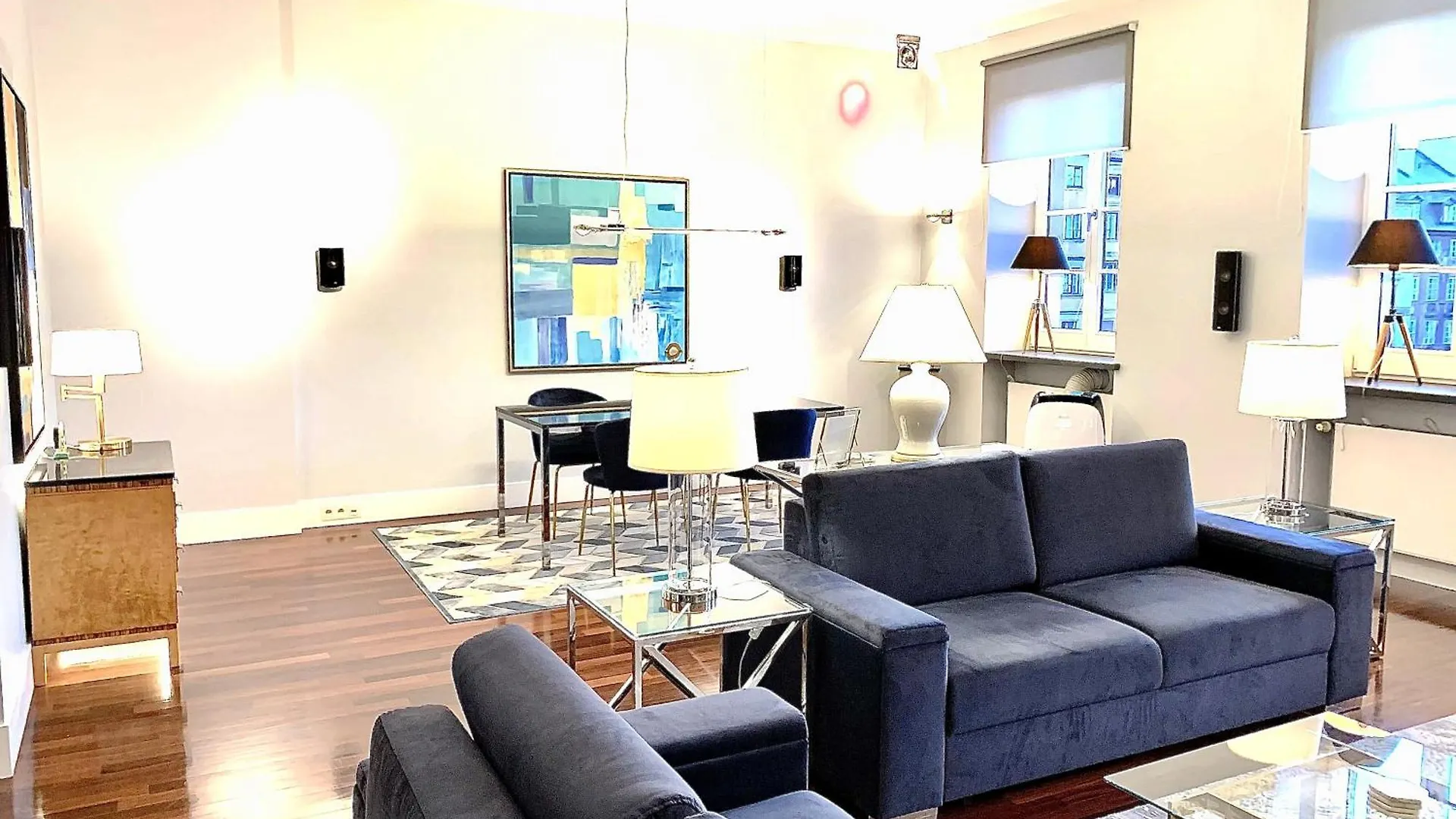 Mondrian Luxury Suites & Apartments Market Square IV Warsaw Poland