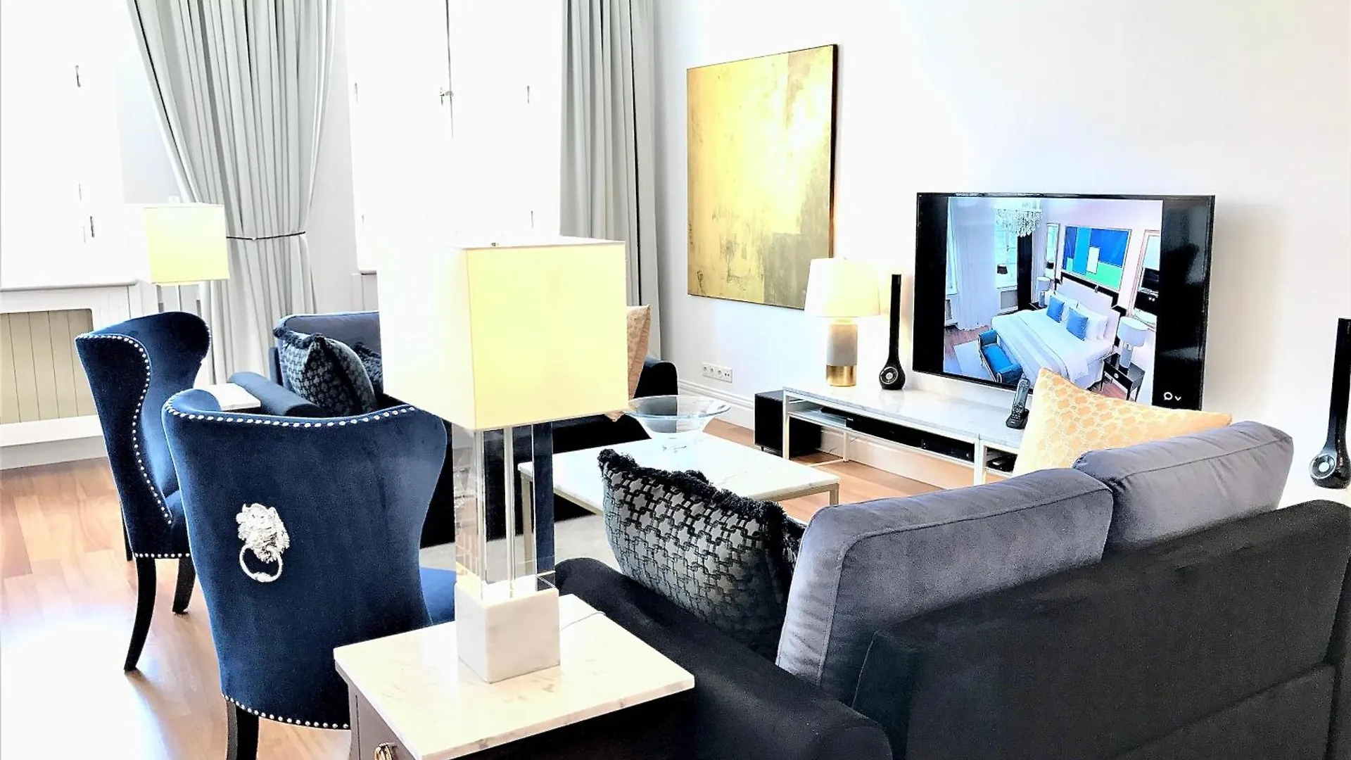 Mondrian Luxury Suites & Apartments Market Square IV Warsaw