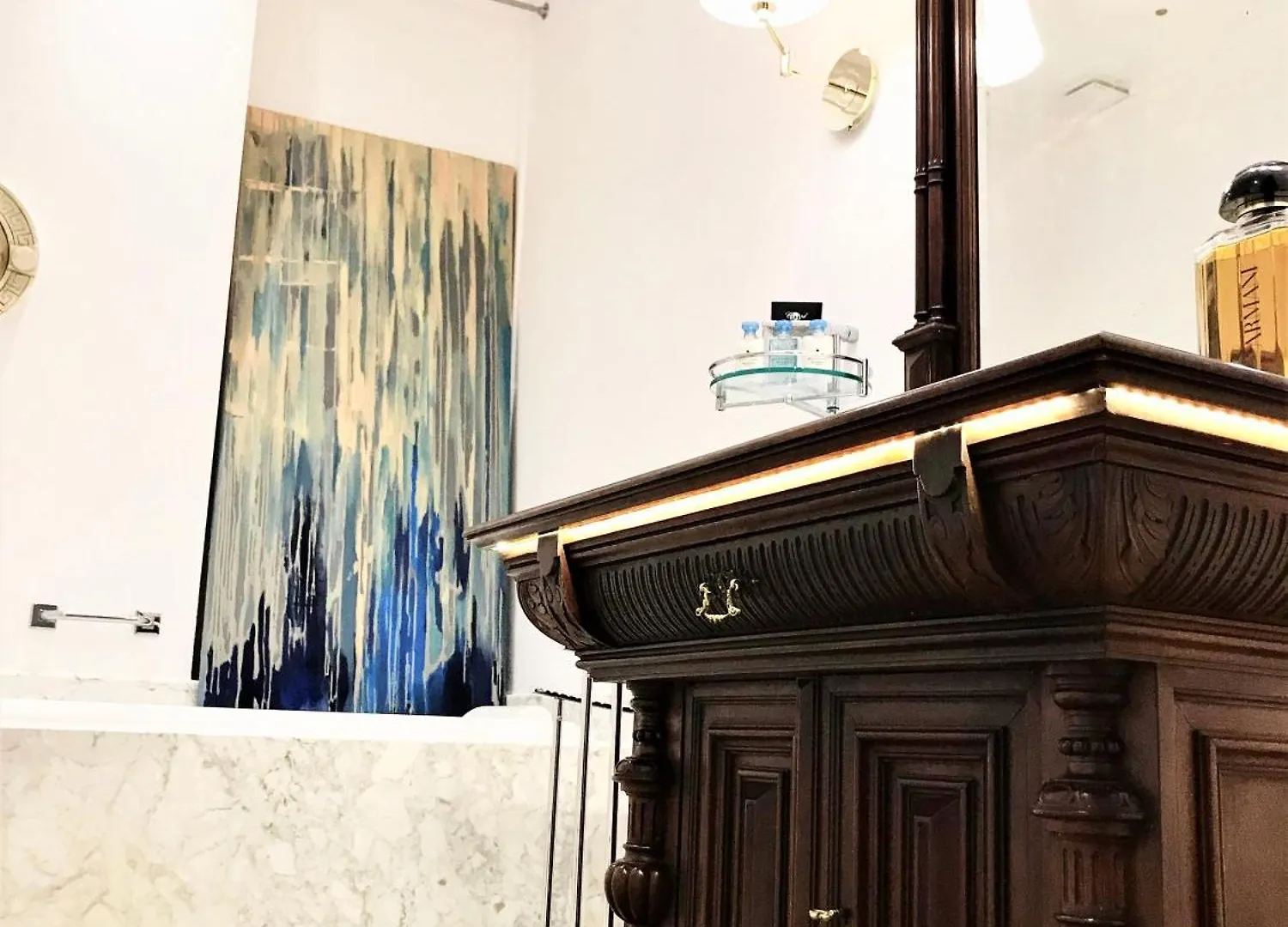 Mondrian Luxury Suites & Apartments Market Square IV Warsaw 0*,