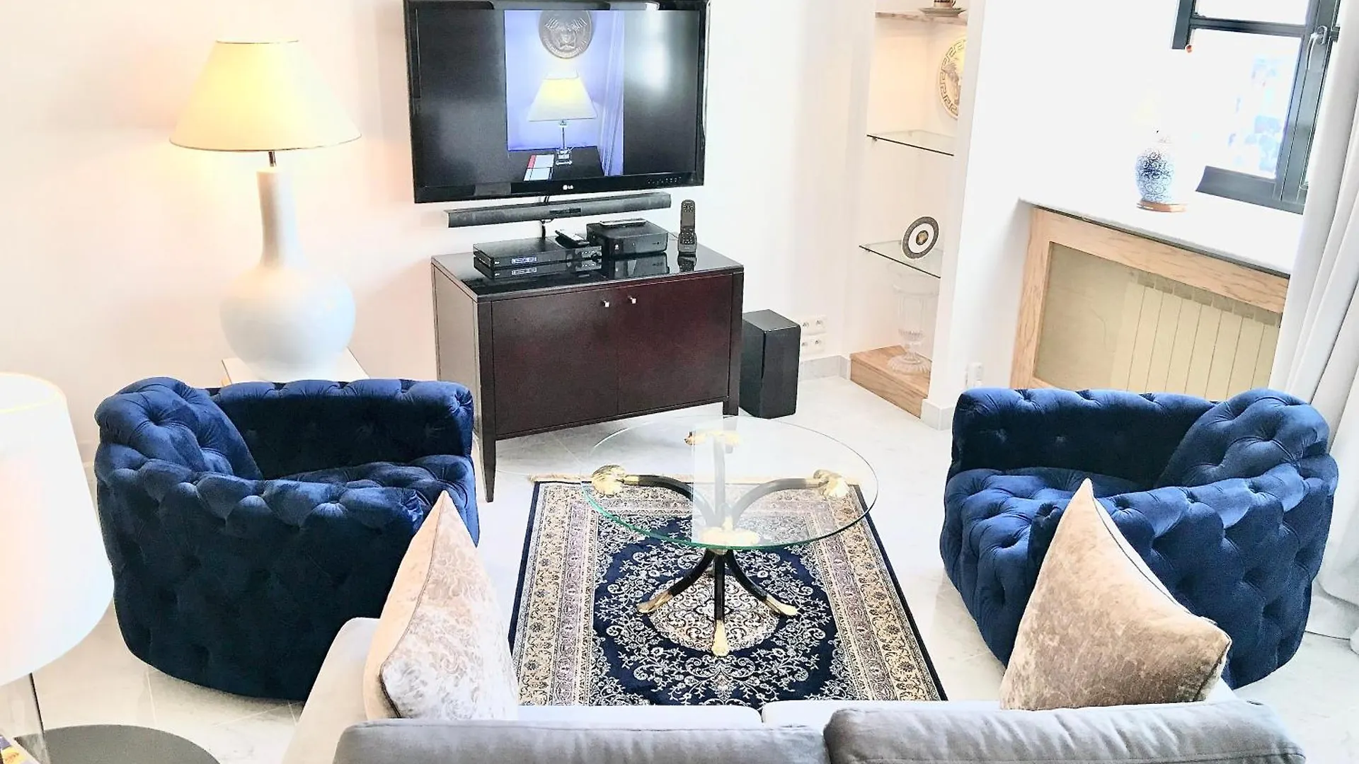 Mondrian Luxury Suites & Apartments Market Square IV Warsaw