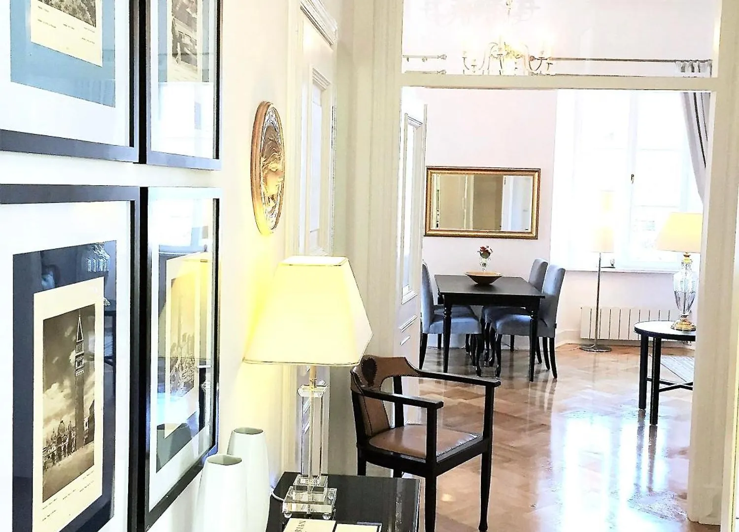 Mondrian Luxury Suites & Apartments Market Square IV Βαρσοβία Πολωνία