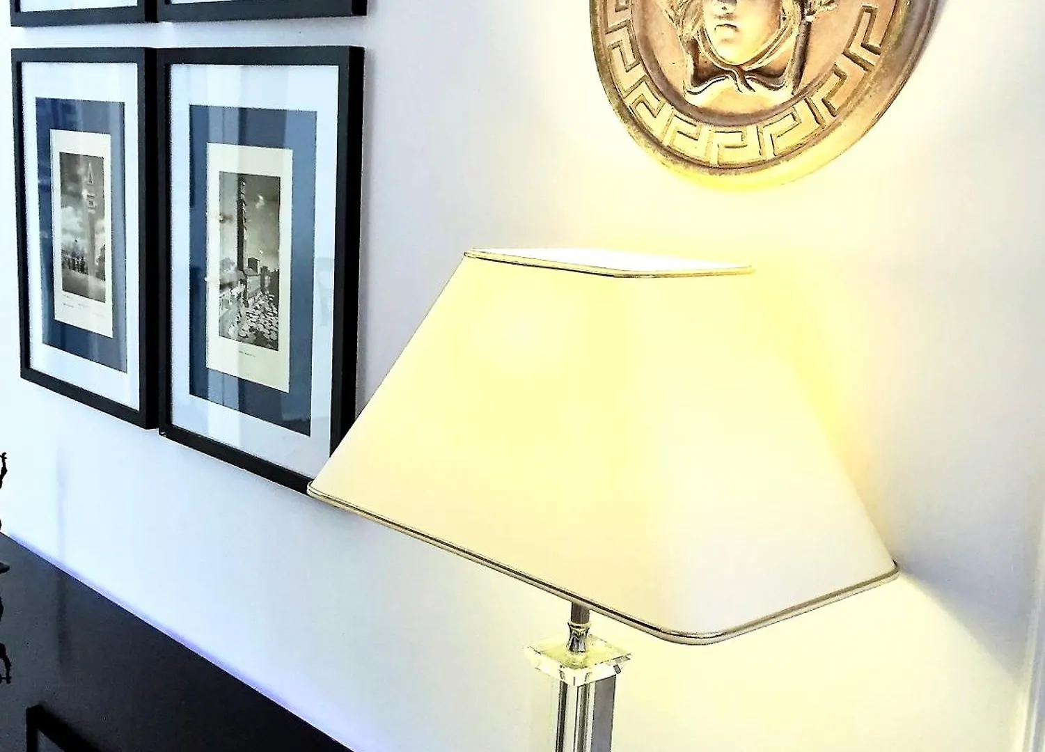 Mondrian Luxury Suites & Apartments Market Square IV Βαρσοβία Ξενοδοχείο με διαμερίσματα