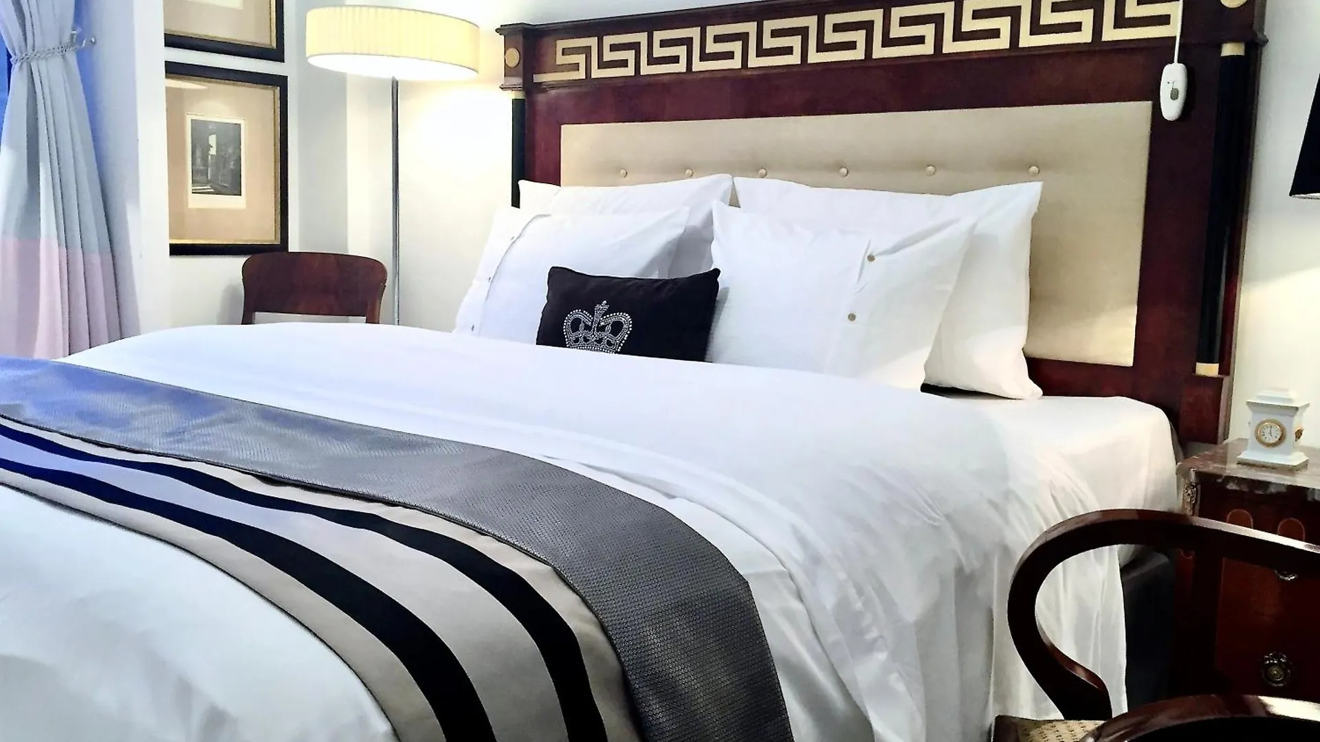 Mondrian Luxury Suites & Apartments Market Square IV Warsaw 0*,
